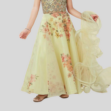 Load image into Gallery viewer, Girls Yellow Choli Set
