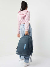 Load image into Gallery viewer, WIKI 5 Backpack 39.5 L - Illusion Navy
