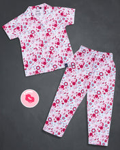 Load image into Gallery viewer, Girls Printed Pink Night Suit
